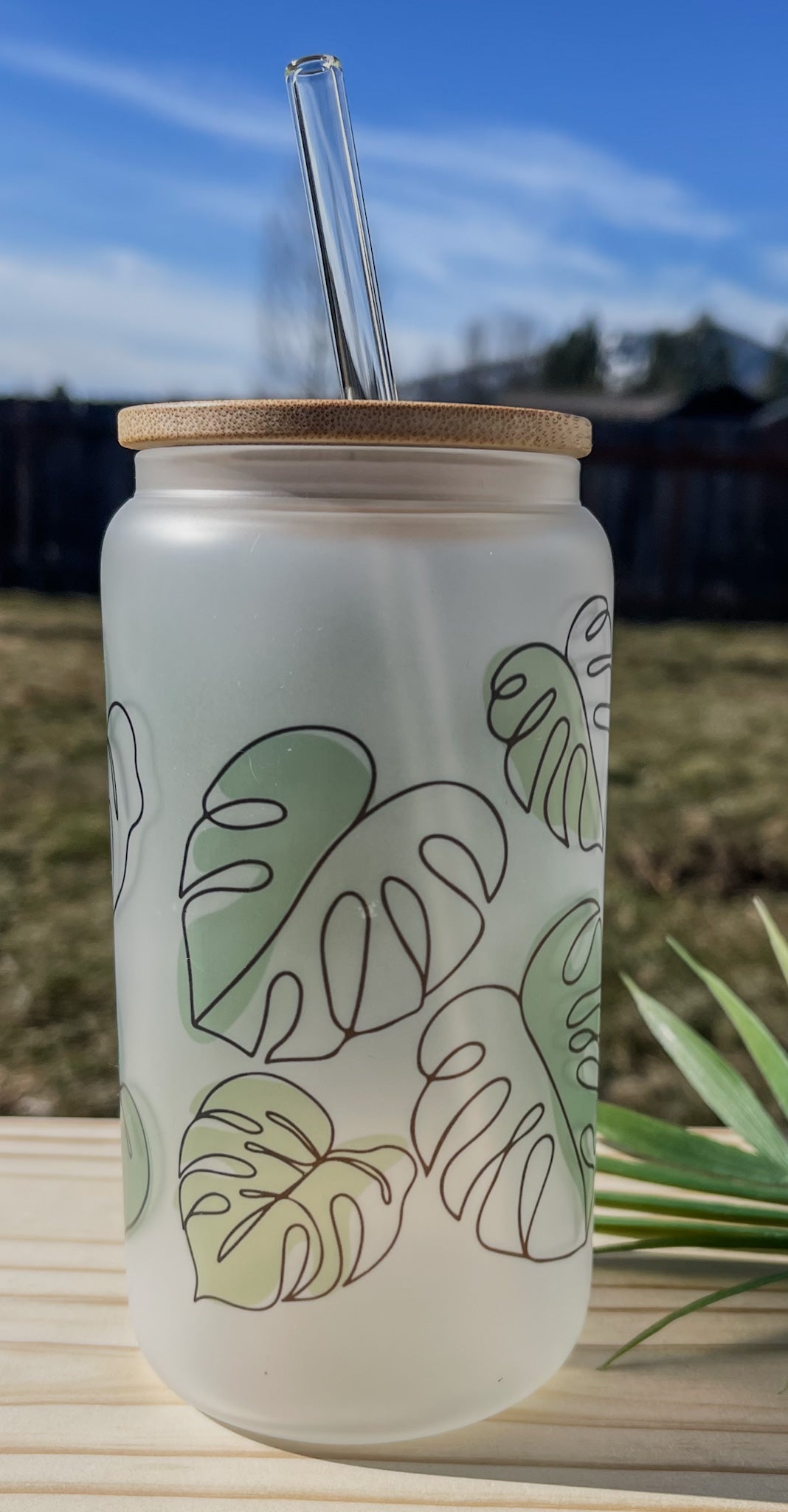 Monsterra Frosted Glass